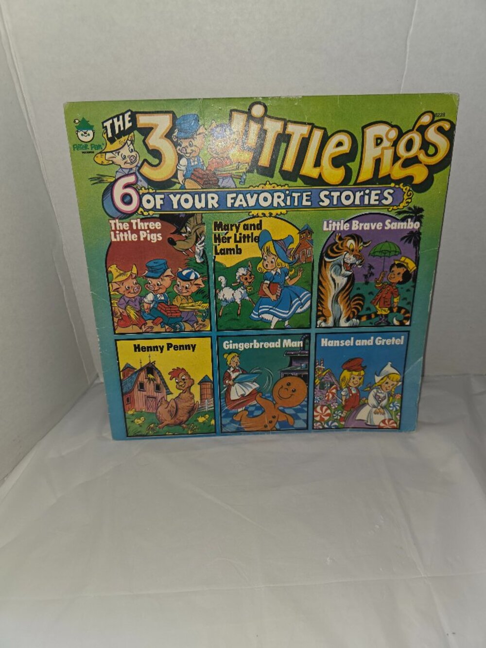 vintage vinyl record compilation titled The 3 Little Pigs:  6 stories